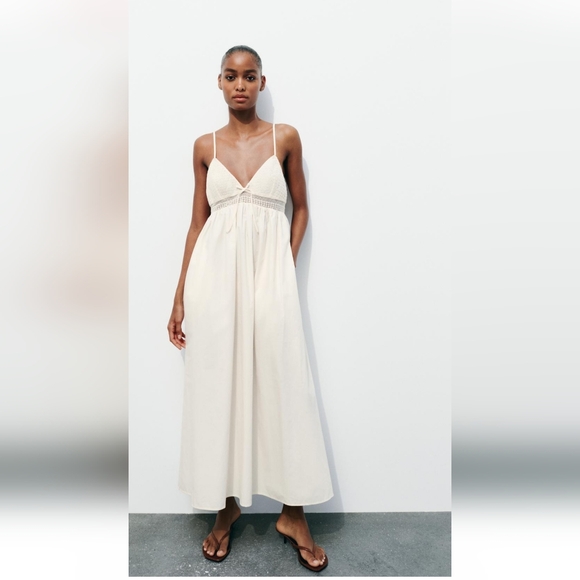 BNWT! Zara POPLIN MIDI DRESS in Ecru - Picture 3 of 9